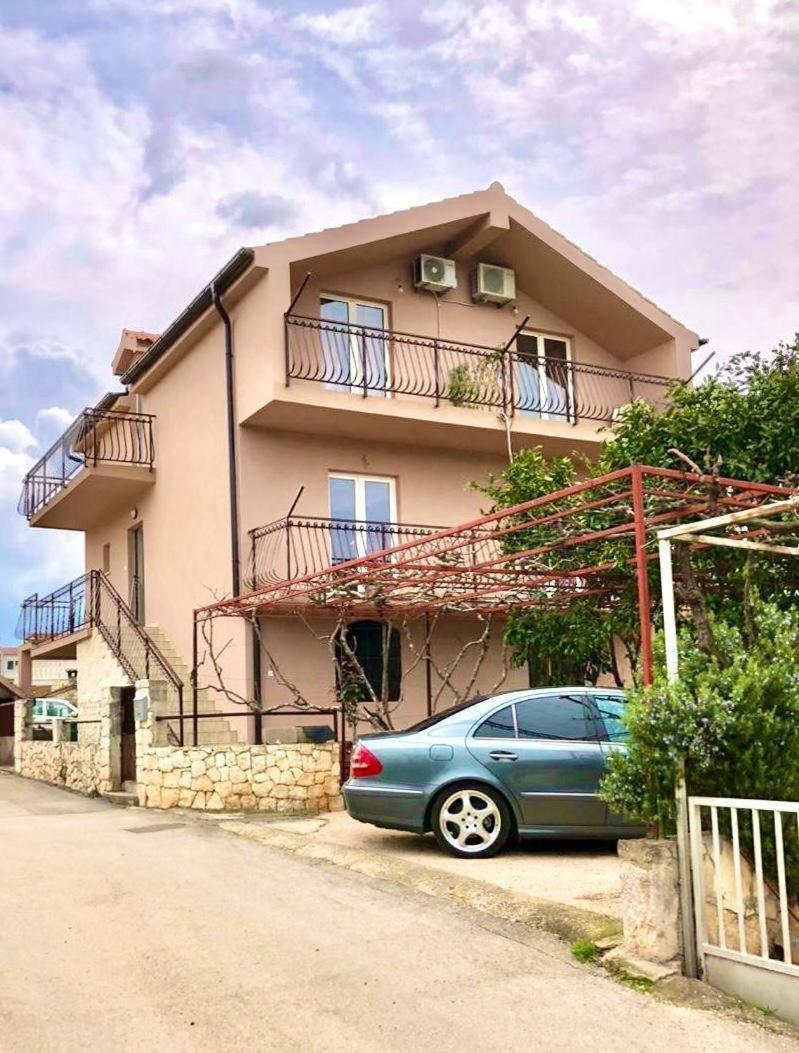 Apartments By The Sea Grebastica, Sibenik - 4881 Baselovici Buitenkant foto